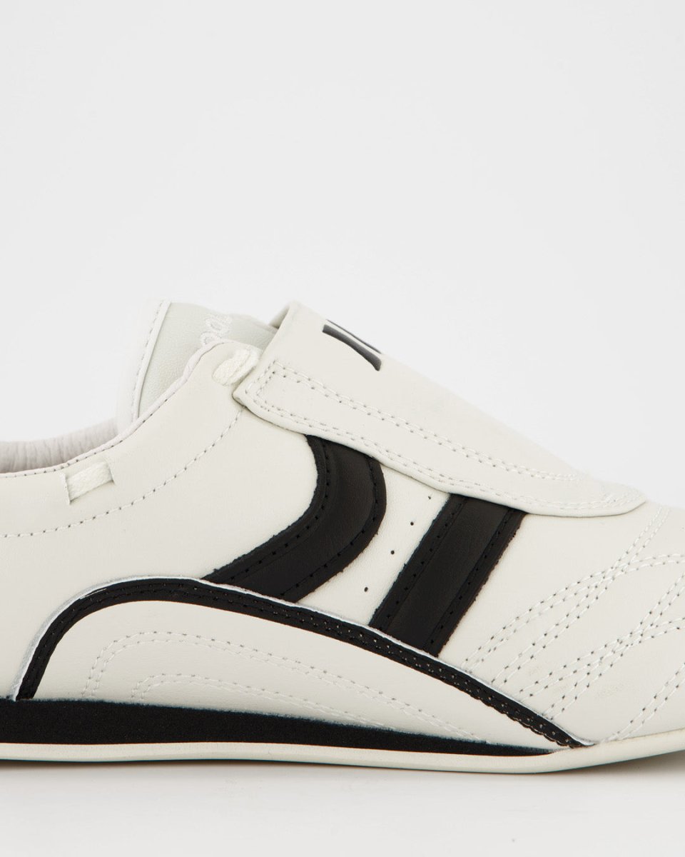 Wondo Classic White