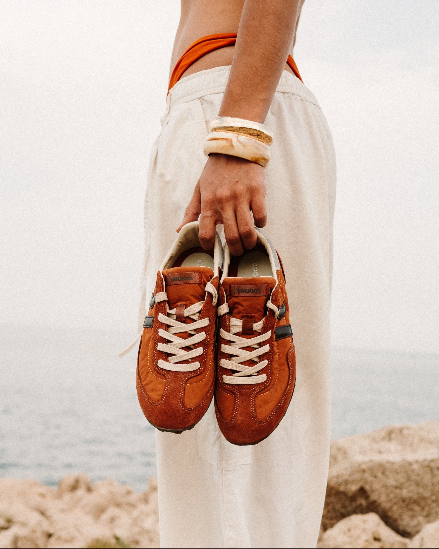 Cross Boost Orange