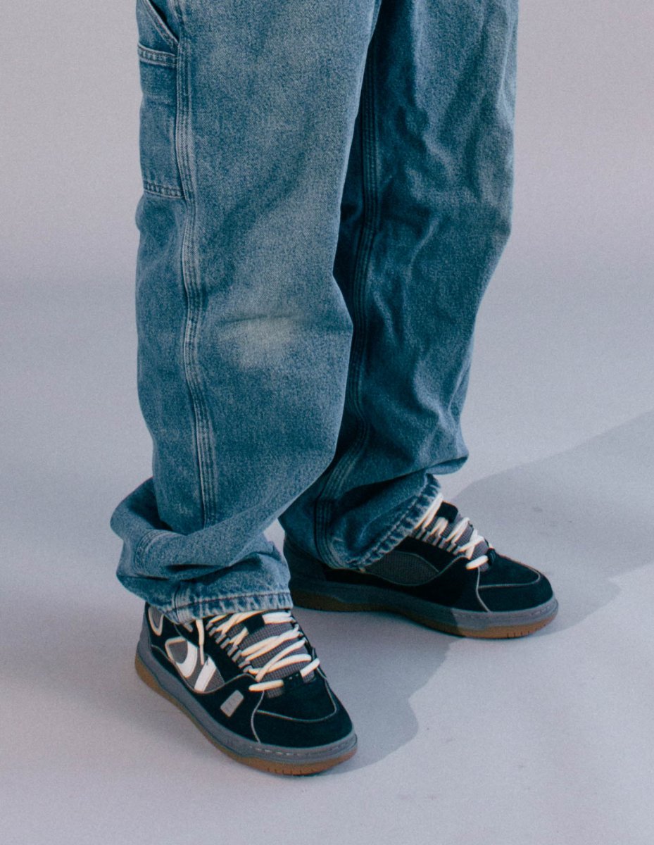 Hock Midnight Black